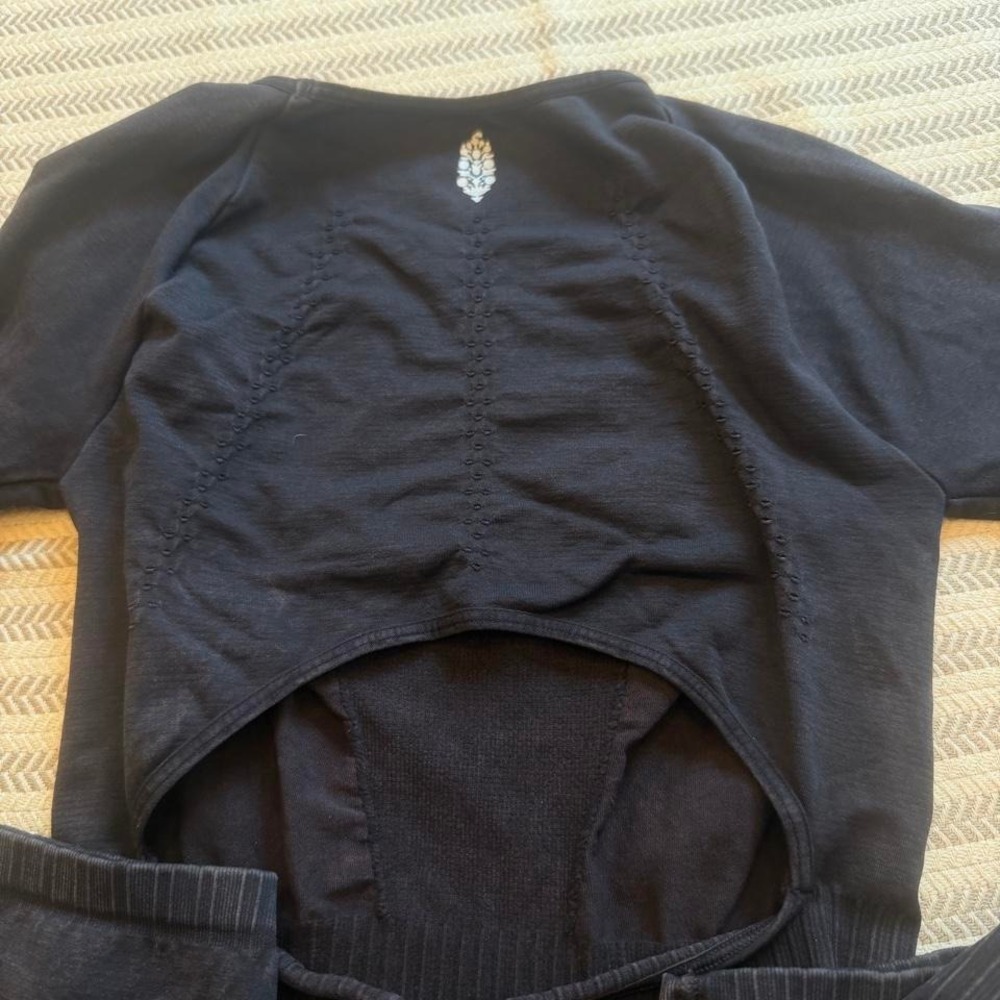 Free People FP Movement Good Karma Long Sleeve Onesie XS/S - Picture 3 of 4